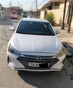 هیوندای ئەلەنترا